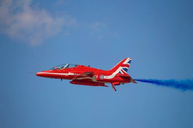 Kırmızı Oklar Kraliyet Hava Kuvvetleri Aerobatik Takımı