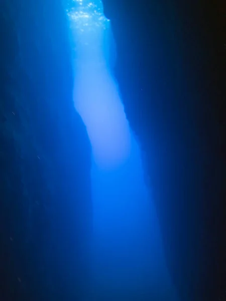 Duikers Canyon Aan Binnenzee Het Eiland Gozo Malta — Stockfoto