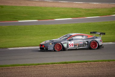 Le Mans Serisi İngiltere 'de Silverstone' da yarışıyor.