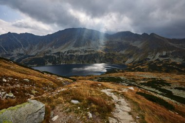 Polonya, Tatry, Beş Gölet Vadisi (Dolina Pieciu Stawow)