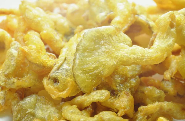 Champignons Aux Huîtres Frits Pâte Croustillante Avec Farine Sur Plaque — Photo