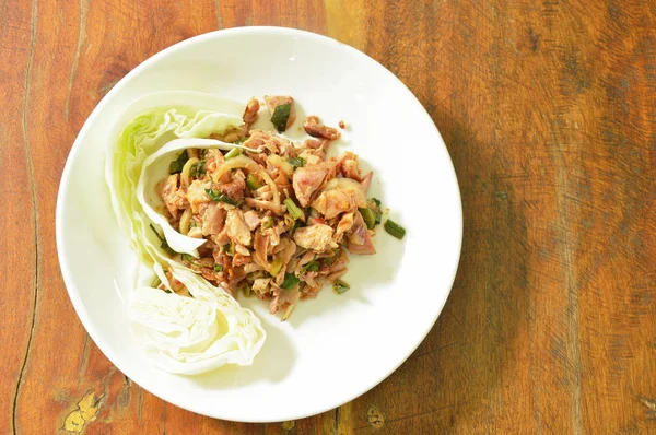 Spicy Grilled Chicken Thai Salad Eat Cabbage Plate — Stock Photo, Image