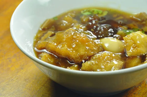 Braised fish maw in red gravy on bowl — Stock Image Braised Fish Maw Red Gravy Bowl Stock Photo