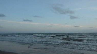 soldan sağa'nde günbatımı manzara plaj deniz ve su sörf kaydırma