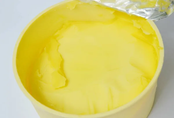 Margarina Embalagem Caixa Sobre Fundo Branco — Fotografia de Stock
