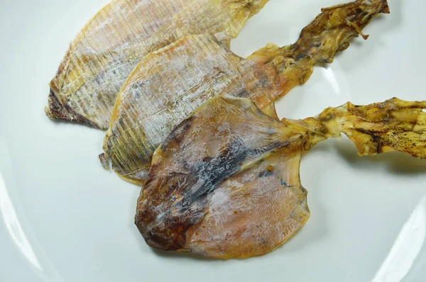 구운된 오징어 접시에 — 스톡 사진