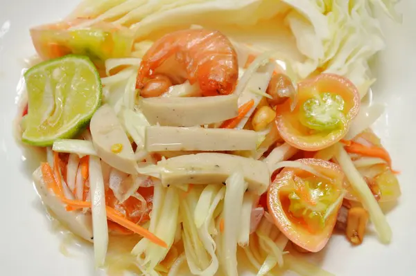 Som Tum Thai Kryddig Grön Papaya Toppning Slice Vietnamesiska Korvsallad — Stockfoto
