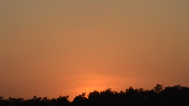 Landschaft Des Sonnenuntergangs Fällt Hinter Berg Wang Bon Reservoir Thailand — Stockvideo