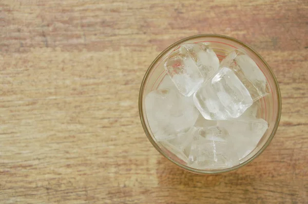 Ice Cube Drinking Glass Table — Stock Photo, Image