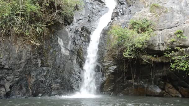 Duży Wodospad Lesie Jetkod Pongkonsao Podróż Lokalizacji Tajlandii — Wideo stockowe