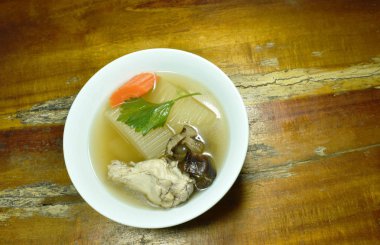  Tavuk bacağı çorbası kupa ile kış kavun