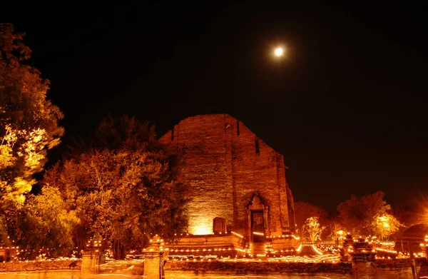 Candlelight Processionen Buddhistiska Dag Vid Mahaeyong Tempel Thailand — Stockfoto