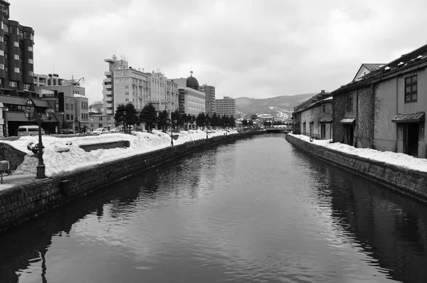 Skladišti na Otaru canal staré přístavní město a mezník v Hokkaido Japonsko — Stock fotografie