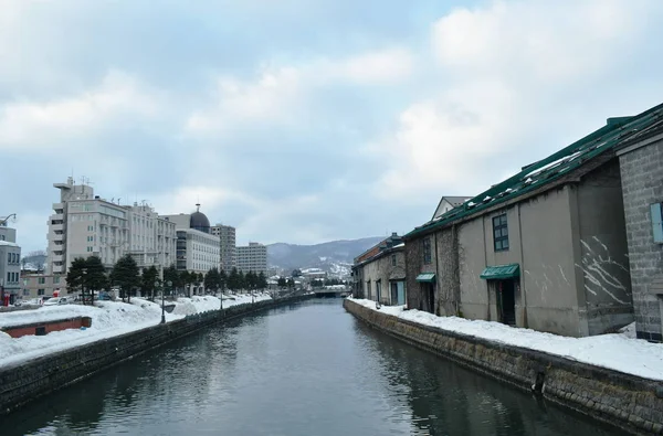 Ancient warehouse on Otaru canal old port town and landmark in Hokkaido Japan — Stock Photo, Image