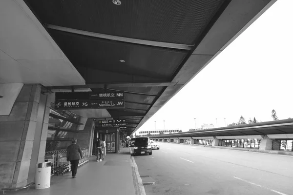 Edifício terminal no aeroporto internacional de Taoyuan top dez maior e melhor aeroporto do mundo — Fotografia de Stock