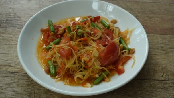 Somtum Thai Spicy Green Papaya Sallad Med Klibbigt Ris För — Stockvideo