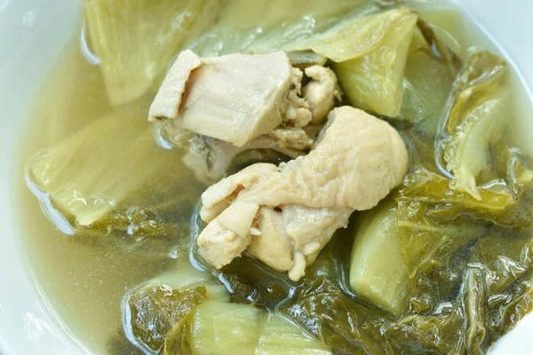 Chou Mariné Bouilli Avec Viande Poulet Dans Une Soupe Claire — Photo