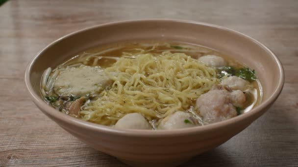 Hand Used Wooden Chopsticks Picking Boiled Yellow Egg Noodles Soft — Stock Video