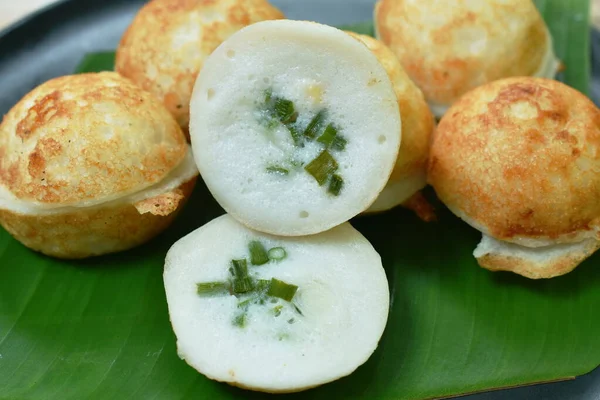 Thai Sweetmeat Baking Coconut Pudding Topping Slice Spring Onion Banana — Stock Photo, Image