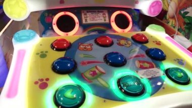 Lunaparktaki detay konsolu oyunu