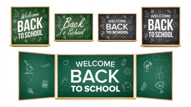 Geri okul afiş tasarlamak vektör için. Sınıf kara tahta, yazı tahtası. Doodle simgeler. Satılık arka plan. Hoş geldiniz. 1 Eylül. Eğitim ile ilgili. Gerçekçi illüstrasyon