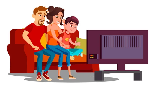 一家人一起在沙发上坐着看电视矢量。孤立的插图 — 图库矢量图片