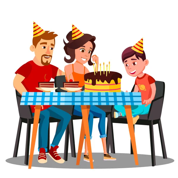 Aniversário da criança, família sentada na mesa de festas com um vetor de bolo. Ilustração isolada — Vetor de Stock