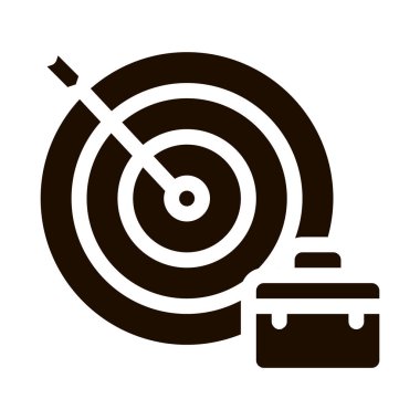 Ok Hedefi Vur ve Dava Görevi: Glifi Avlama ikonu. İş adamlarını ve adayları avlamak, takım çalışması ve ortaklık piktogramı. Monokrom İllüstrasyonu