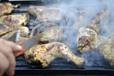 Davul ve Bahçe partisi Barbekü ızgara pirzola