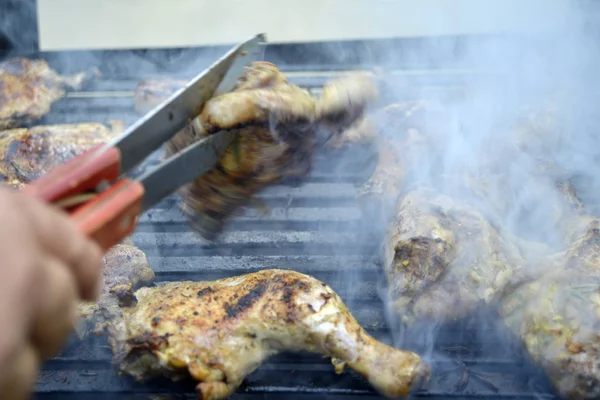 Davul ve Bahçe partisi Barbekü ızgara pirzola