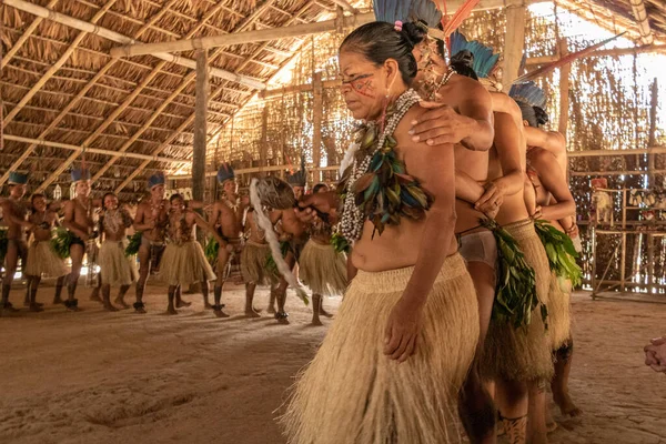 Manaus yakınlarındaki Amazonia 'daki Manaus şehrindeki yerli halk.