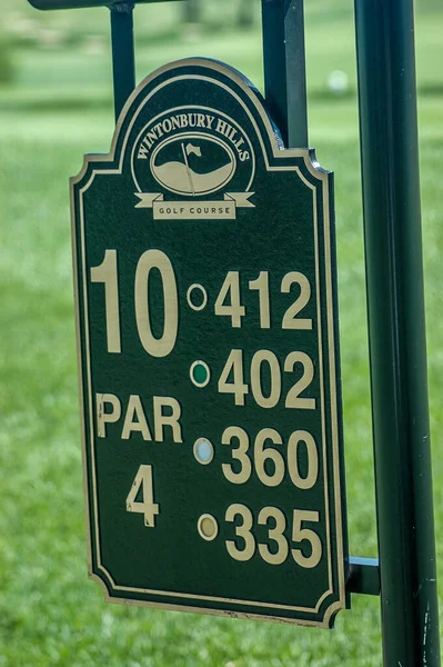 Golf Sahasında Numaralı Golf Tabelası — Stok fotoğraf