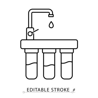 Musluk ve üç kartuşlu su filtresi simgesi. Musluktan akan temiz su damlası arıtma, filtreleme, içme suyu, tesisat ya da ekolojik ev aletlerini sembolize eder.