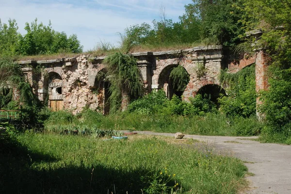 Defensieve Muren Van Het Oude Kasteel — Stockfoto