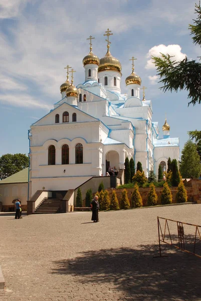 Iglesia Todos Los Santos Pochayiv Monasterio Santo Dukhovskoi Junio 2018 — Foto de Stock