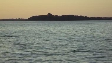 Lake Svitiaz Volyn bölgesi. Ukrayna