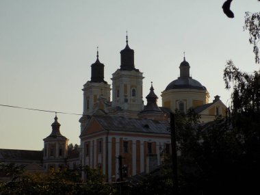 Şekil Değiştirme Katedrali.