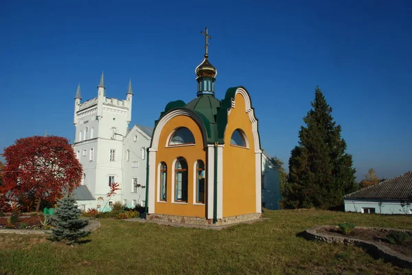 Kaple Nádvoří Paláce Hrabě Voronov — Stock fotografie