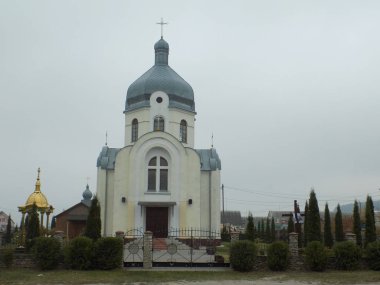 Kutsal Bakire Kilisesi