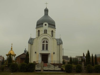 Kutsal Bakire Kilisesi