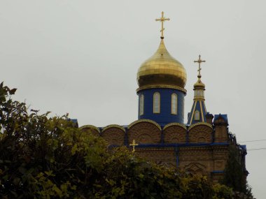 Ortodoks Kiliselerinin Altın Kubbesi