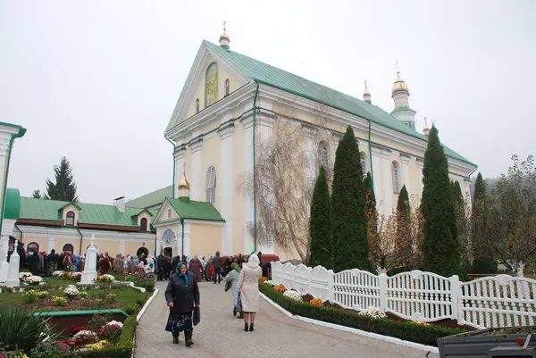 Monasheskybyggnaden Epiphany Kloster — Stockfoto