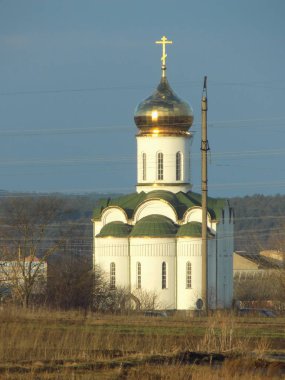 Basitlik ve Ortodoks Kilisesi ihtişamı