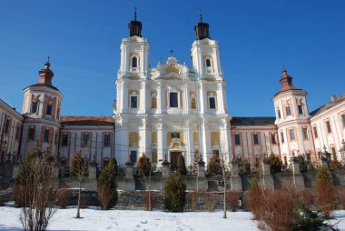 Şekil Değiştirme Katedrali.