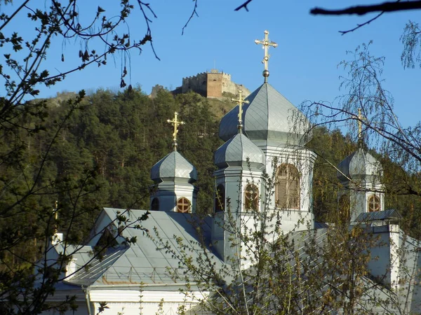 Общий Вид Замковый Холм Церковь Креста — стоковое фото
