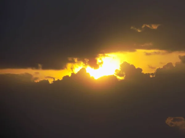 Céu Nublado Noite Visão Geral — Fotografia de Stock