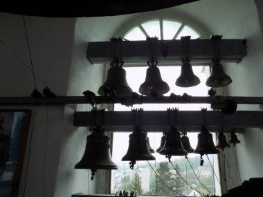 Kutsal Epifani Manastırını ara.