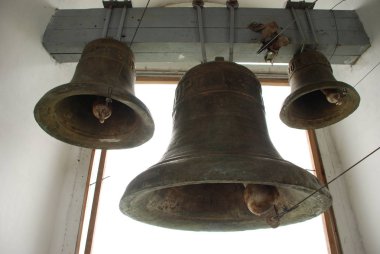 Kutsal Epifani Manastırını ara.