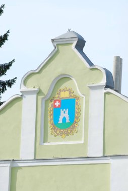 Kremenets 'in arması, Kremenets' in Ternopil bölgesinin resmi kraliyet sembolüdür..