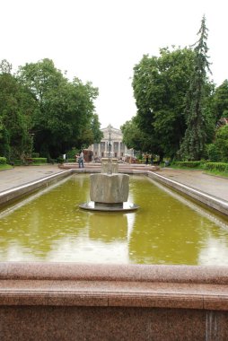 Köşedeki tiyatro meydanı Ternopil.Ukrayna